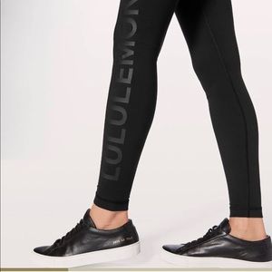Lululemon wunder under